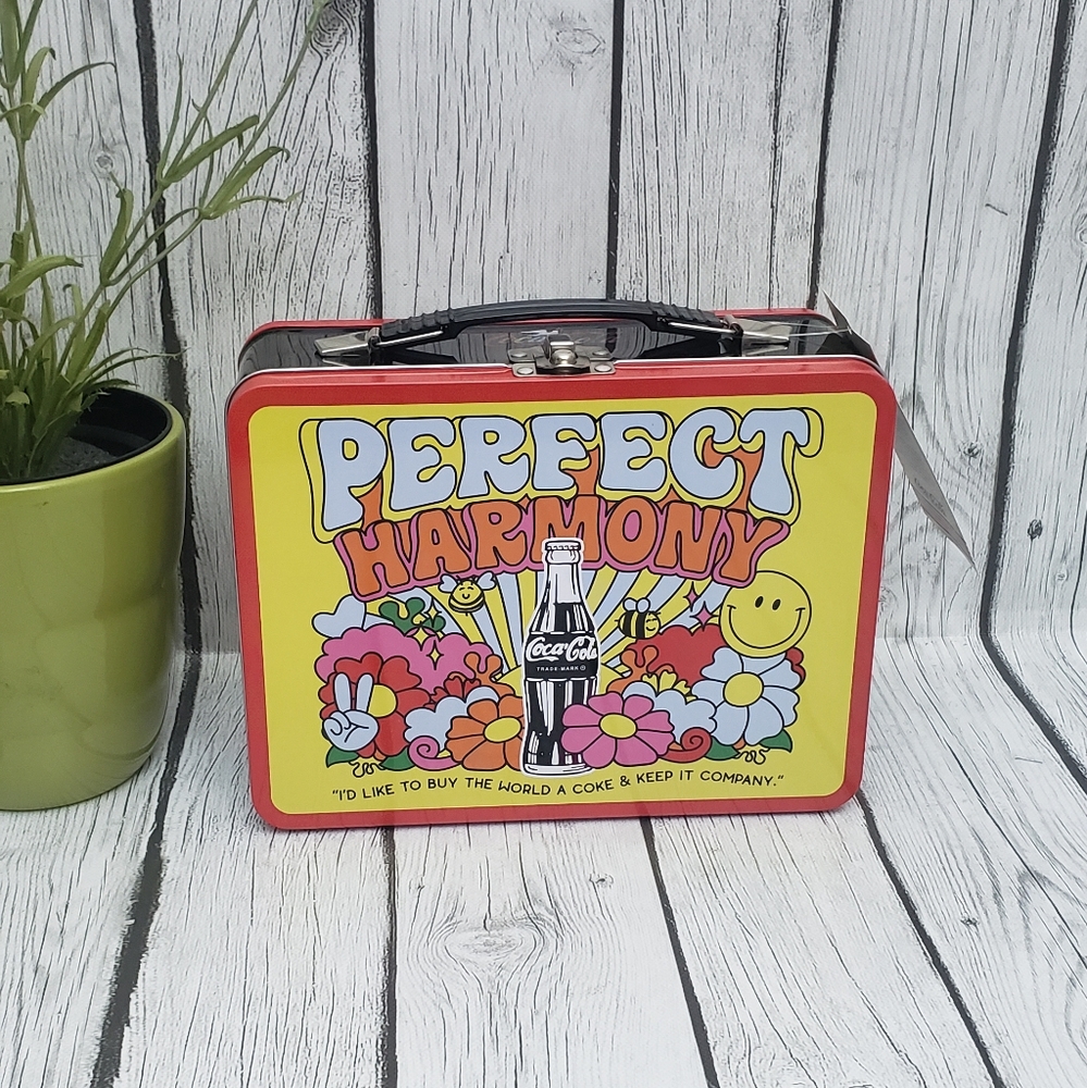 🔥New Coca-Cola 1971 Collection Tin Lunch Box